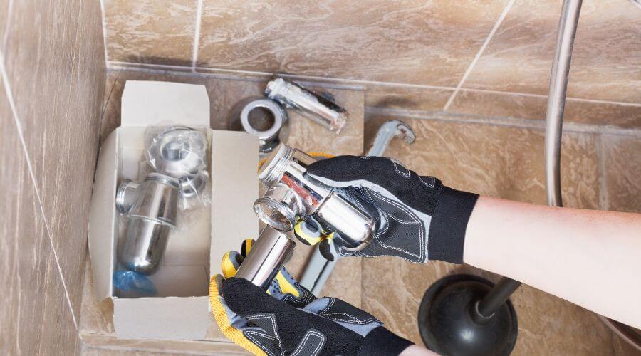 Expert Emergency Roof Repairs services in Medicine Lodge, KS